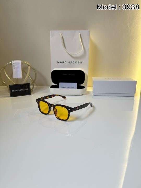 Marc Jacobs 3938 Yellow With Tigerprint