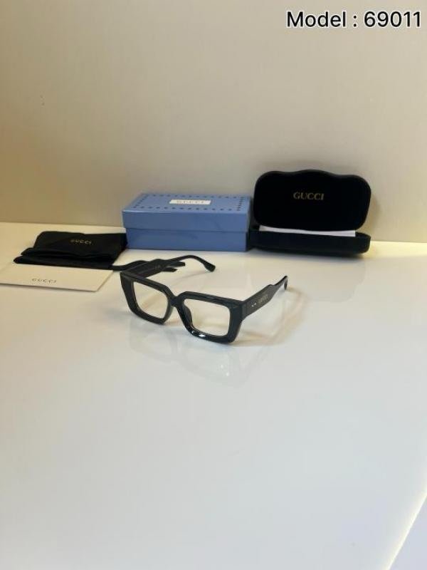 Gucci 69011 Black Frame